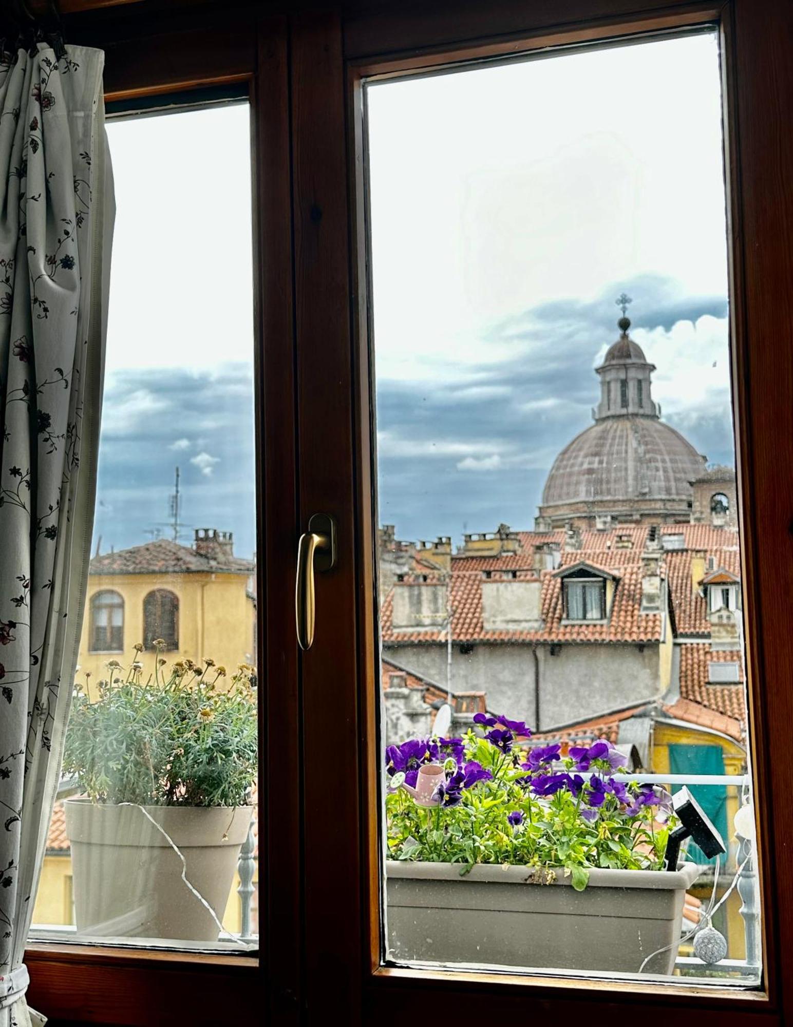 Loft Centro Storico Tommaso Διαμέρισμα Τορίνο Εξωτερικό φωτογραφία
